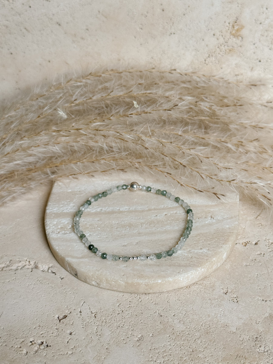 Green Rutilated Quartz Illumination Bracelet