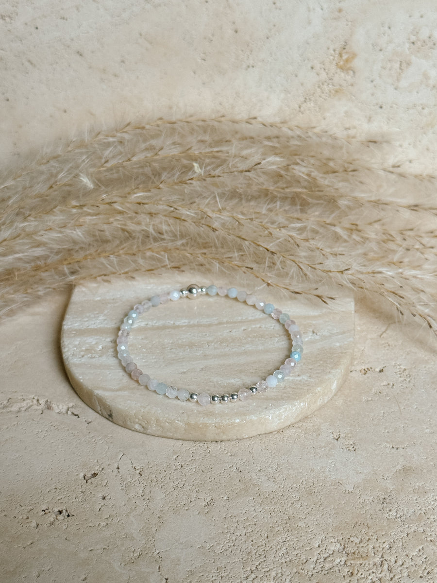 Beryl Illumination Bracelet